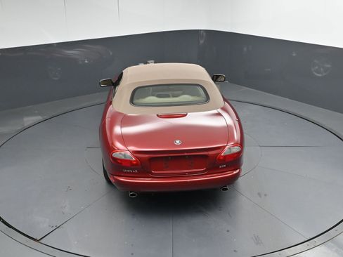 Used 1998 Jaguar XK8 Convertible image 36