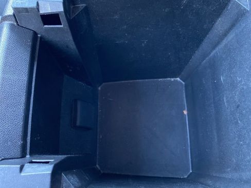 Used 2024 GMC Canyon Elevation w/ Convenience Package image 28