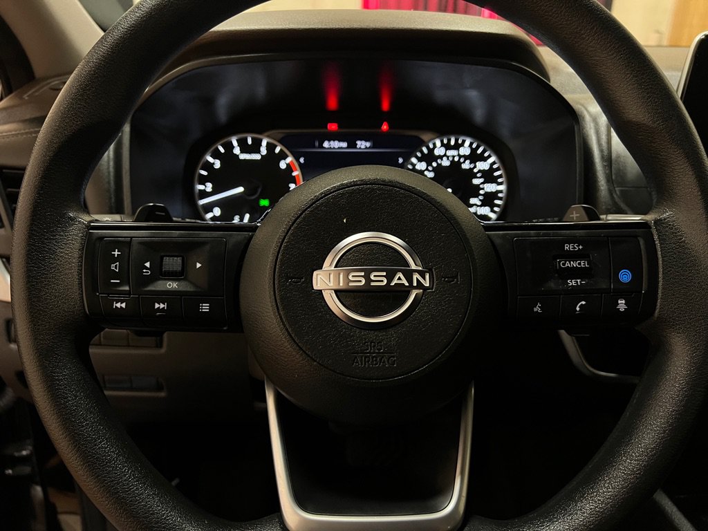 Used 2023 Nissan Rogue SV FWD image 23