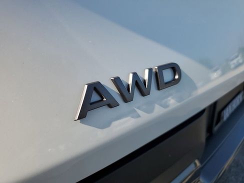 New 2025 Nissan Murano SL image 36