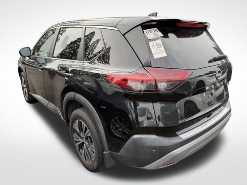 Used 2022 Nissan Rogue SV image 7