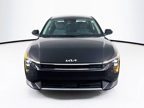 New 2025 Kia K4 EX image 2