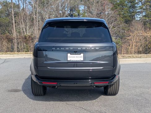 New 2026 Land Rover Range Rover SE image 6