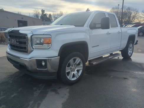 Used 2015 GMC Sierra 1500 SLE w/ SLE Value Package image 2