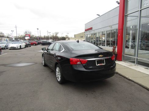 Used 2018 Chevrolet Impala LS image 3