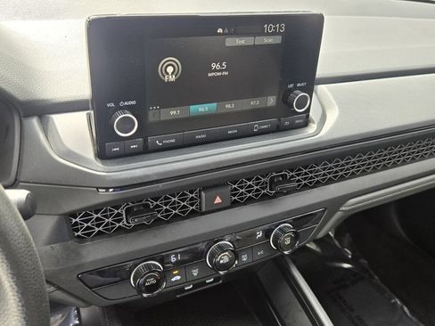 Used 2025 Honda Accord LX image 18