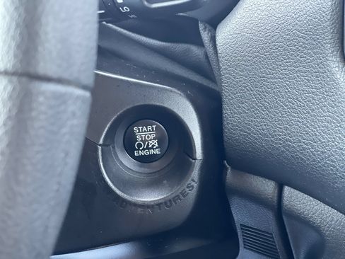 Used 2020 Jeep Renegade Sport FWD image 24