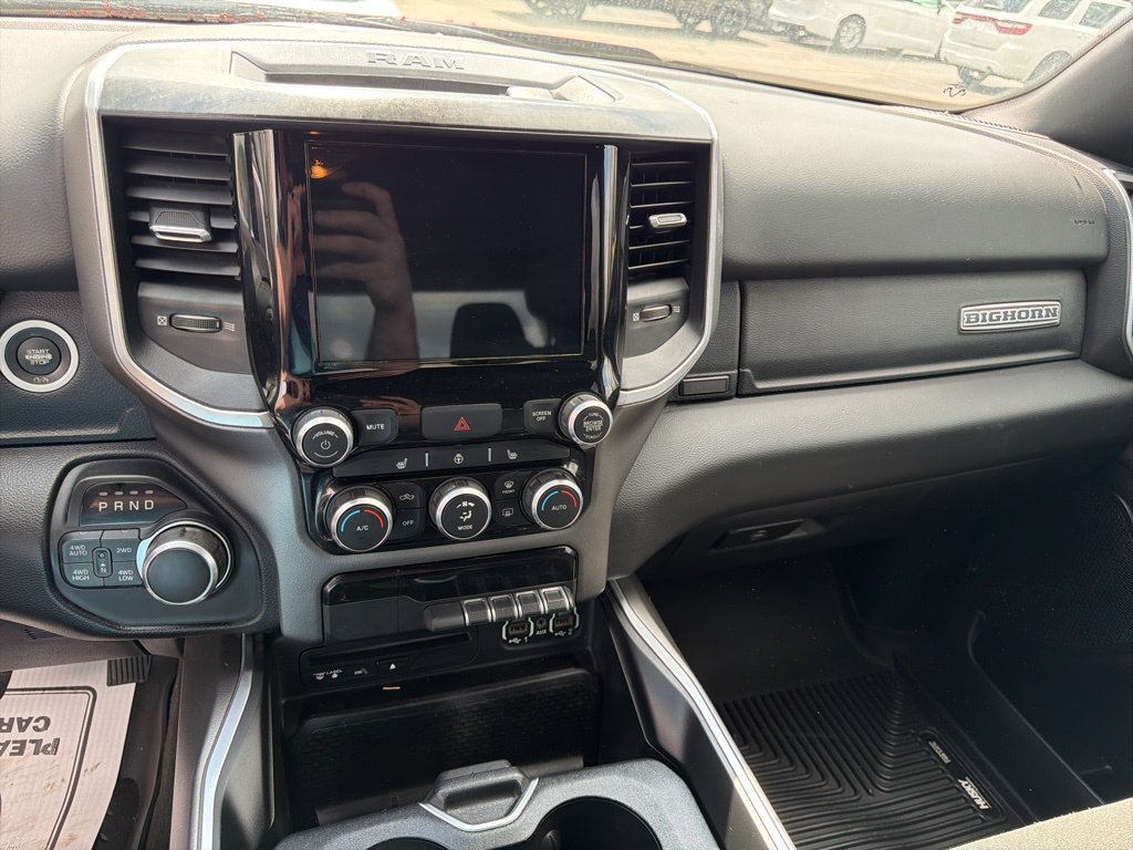 Used 2019 RAM 1500 Big Horn AWD/4WD image 9