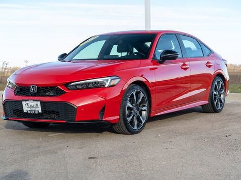 Used 2025 Honda Civic Sport Touring image 3