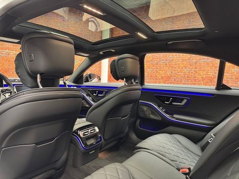 New 2025 Mercedes-Benz S 580 4MATIC Sedan image 24