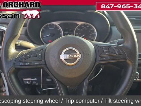 Used 2024 Nissan Versa S w/ S Plus Package image 9