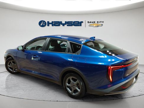 Used 2025 Kia K4 FWD image 5