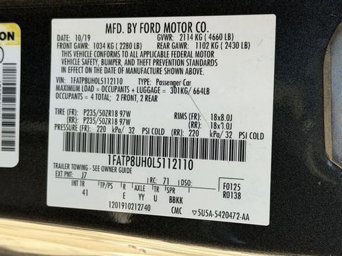 Used 2020 Ford Mustang Premium image 31