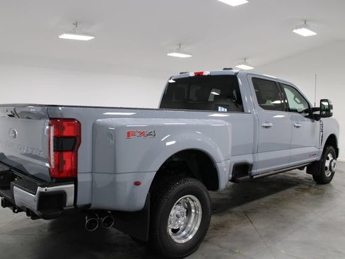 New 2026 Ford F350 Lariat w/ Chrome Package AWD/4WD image 8