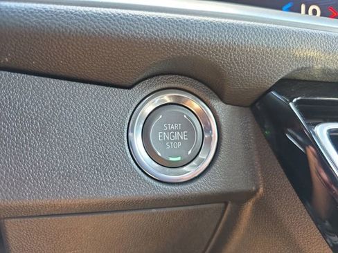 New 2026 Chevrolet Traverse LT w/ Sun and Wheel Package FWD image 25
