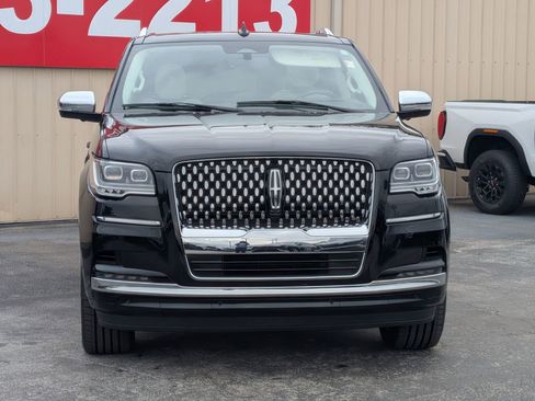 Used 2023 Lincoln Navigator L Black Label image 7