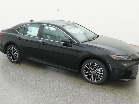 New 2026 Toyota Camry XLE AWD/4WD image 12