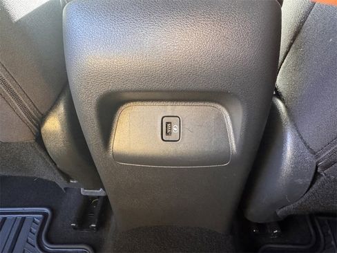 Used 2023 Nissan Sentra SV image 24