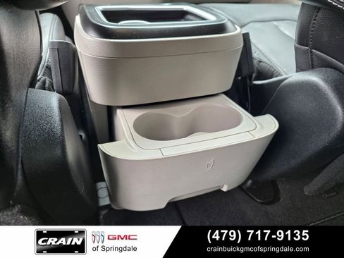 Used 2022 Chrysler Pacifica Touring-L FWD image 25