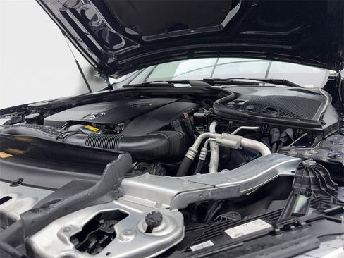 Used 2022 Mercedes-Benz E 350 Sedan w/ AMG Line Exterior image 16