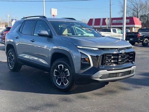 New 2026 Chevrolet Equinox ACTIV FWD image 2