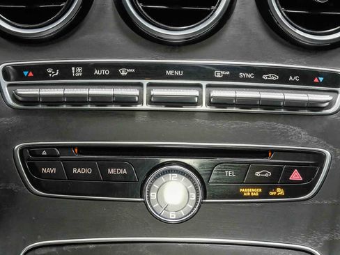 Used 2018 Mercedes-Benz C 300 Sedan image 19