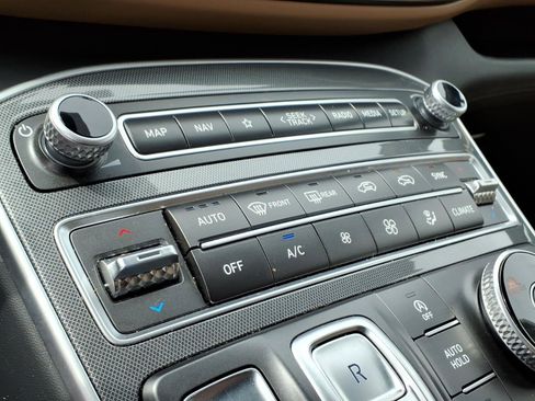 Used 2023 Hyundai Santa Fe Calligraphy AWD/4WD image 14