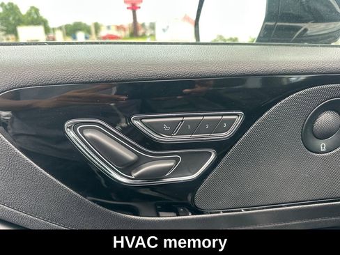 Used 2023 Lincoln Aviator Reserve AWD/4WD image 12