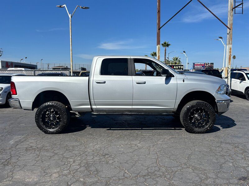 Used 2019 RAM 1500 Big Horn AWD/4WD image 3