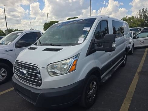 Used 2018 Ford Transit 250 130 Low Roof w/ Exterior Upgrade Package RWD image 4