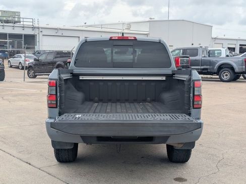 Used 2023 Nissan Frontier PRO-4X w/ Pro Convenience Package AWD/4WD image 6