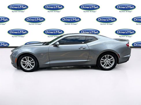 Used 2020 Chevrolet Camaro LS RWD image 4