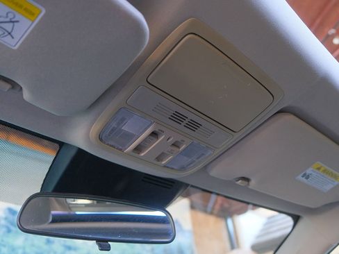 Used 2018 Honda CR-V EX image 27