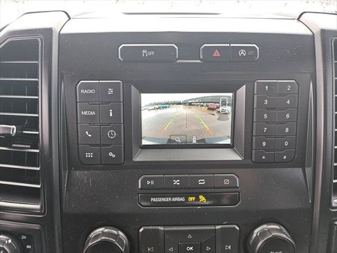 Used 2019 Ford F150 XL w/ Equipment Group 101A Mid AWD/4WD image 6