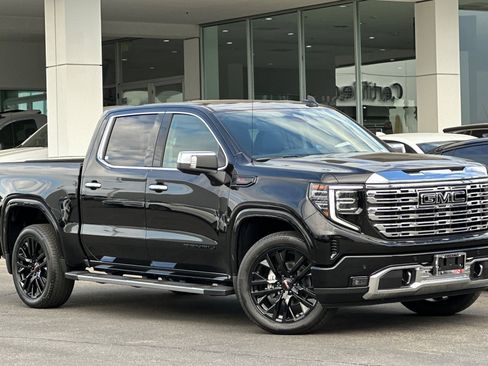 New 2026 GMC Sierra 1500 Denali w/ Technology Package image 2