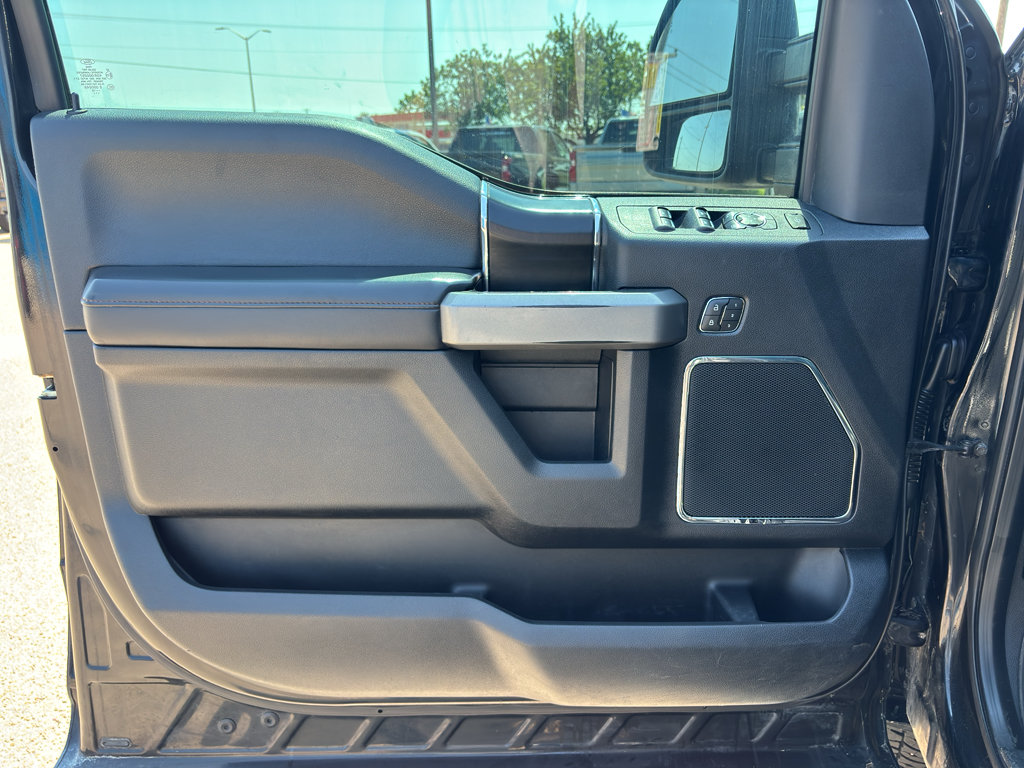 Used 2018 Ford F250 Platinum w/ Platinum Ultimate Package AWD/4WD image 15