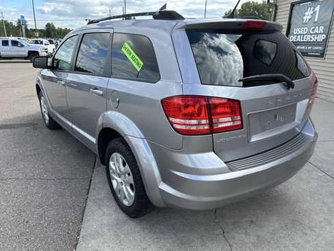Used 2017 Dodge Journey SE w/ Flexible Seating Group FWD image 7