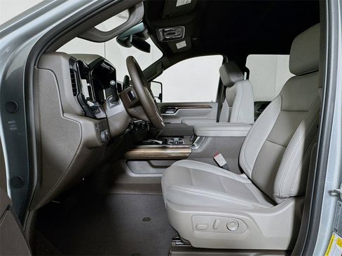 New 2026 Chevrolet Silverado 2500 LT w/ Texas Edition image 12