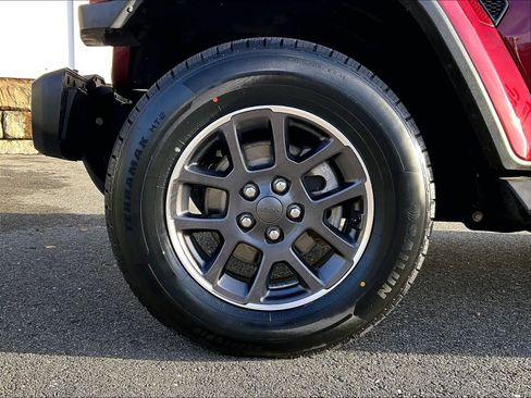 Used 2021 Jeep Wrangler Unlimited Sport image 7