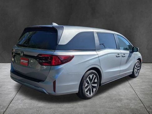 Used 2025 Honda Odyssey EX-L image 5