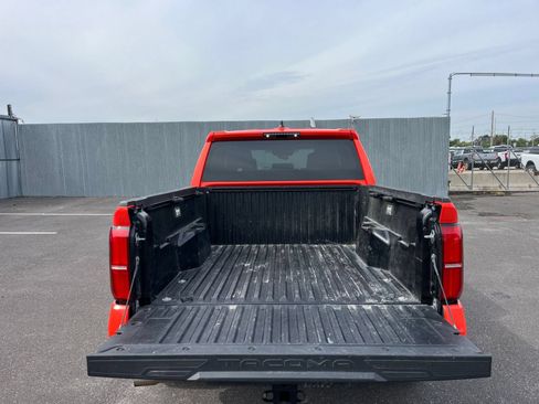 Used 2024 Toyota Tacoma TRD Sport RWD image 29