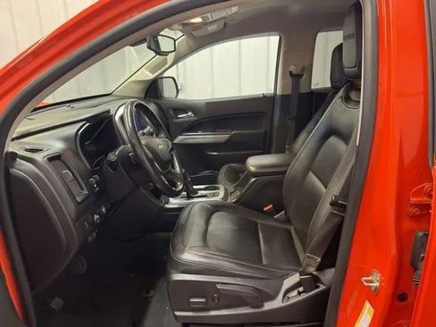 Used 2019 Chevrolet Colorado ZR2 image 10