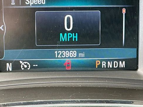 Used 2019 Buick Encore Essence image 26