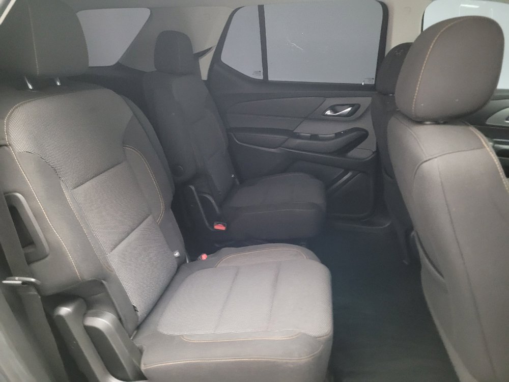Used 2021 Chevrolet Traverse LT FWD image 19