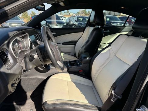 Used 2015 Dodge Charger SXT w/ AWD Plus Group image 12