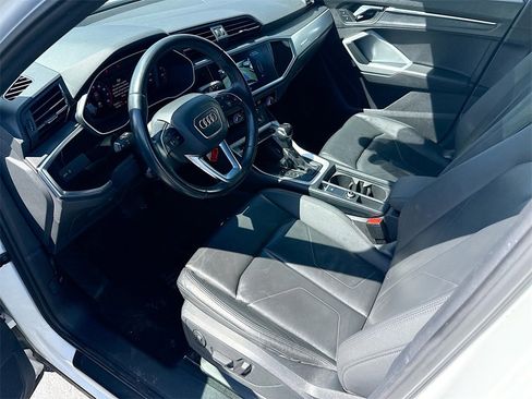 Used 2021 Audi Q3 2.0T Premium image 25