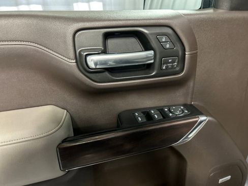 Used 2019 GMC Sierra 1500 SLT image 14