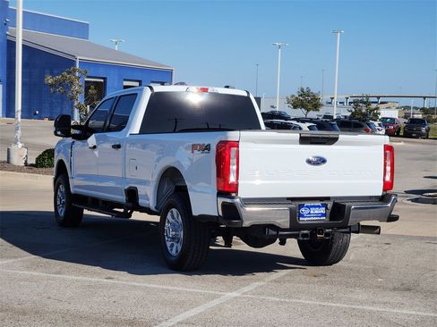 Used 2024 Ford F350 XLT w/ FX4 Off-Road Package image 4