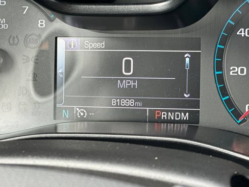 Used 2016 Chevrolet Colorado LT w/ Midnight Edition RWD image 3