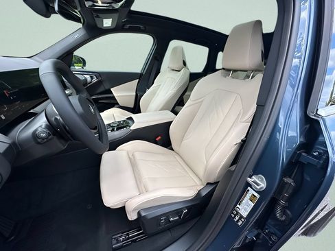 New 2026 BMW X3 xDrive30i w/ Convenience Package AWD/4WD image 10